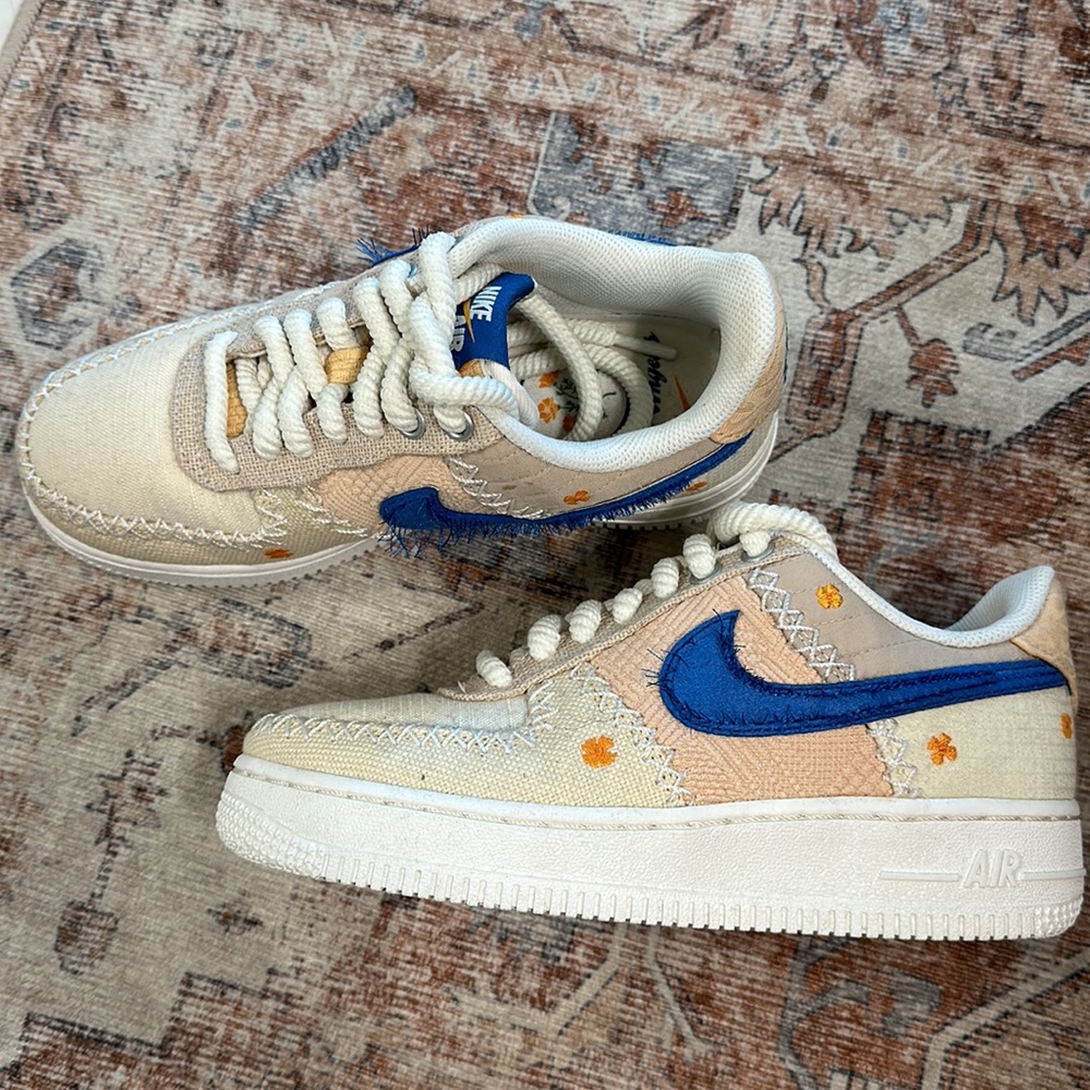 NIKE AIR FORCE ONES